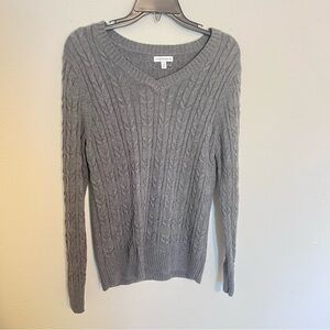 Croft & Barrow Women's Gray Cable Knit Sweater
